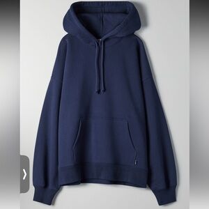Aritzia “Cozy Fleece Boyfriend Hoodie” Admiral/Navy, size Large